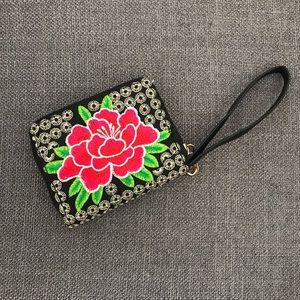 Floral Embroidered Wallet